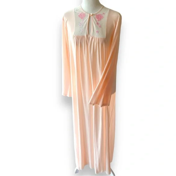 VTG Peachy Pink Retro Floral Embroidery Button Neck Bell Sleeve Nightgown | S - Picture 1 of 8